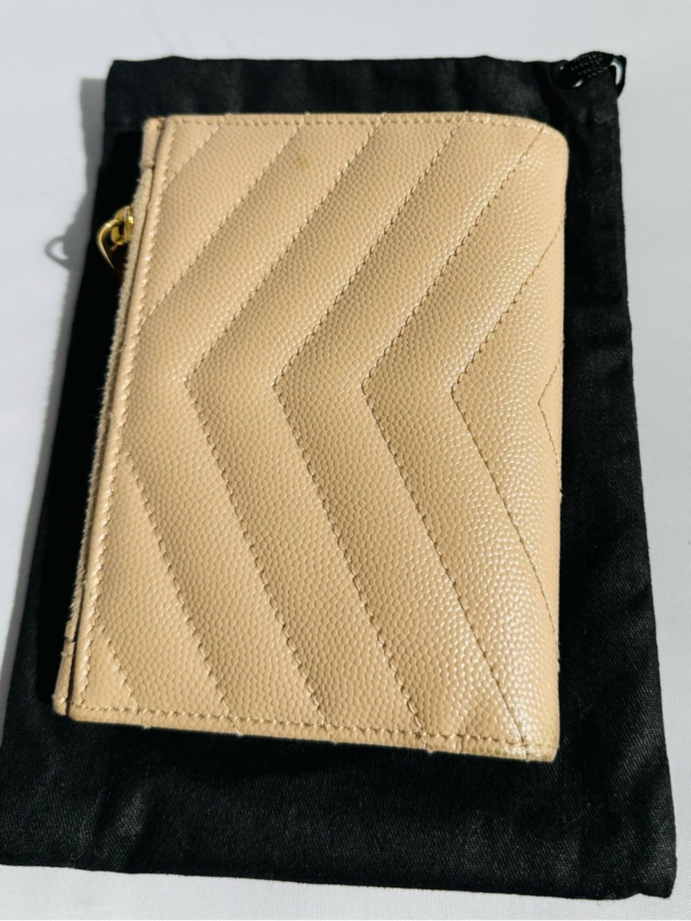 Saint Laurent Beige Compact Wallet - Picture 5 of 6